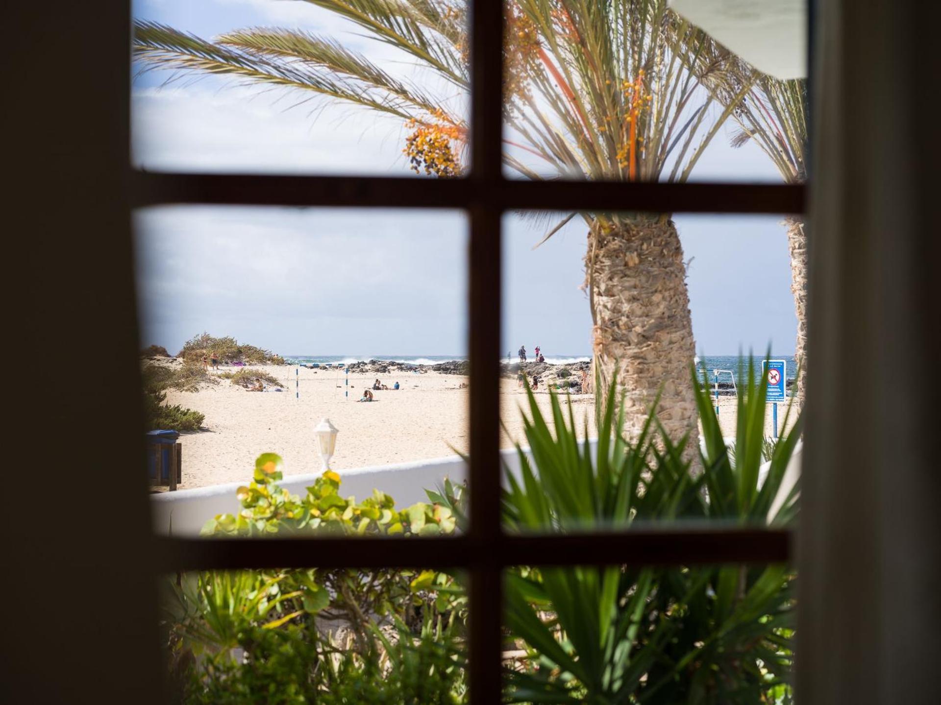 Apartamento Nire Lula En La Misma Playa El Cotillo  Экстерьер фото