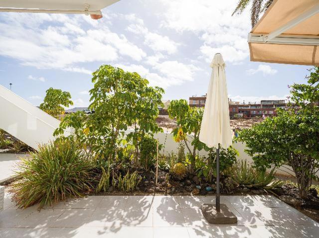 Apartamento Nire Lula En La Misma Playa El Cotillo  Экстерьер фото