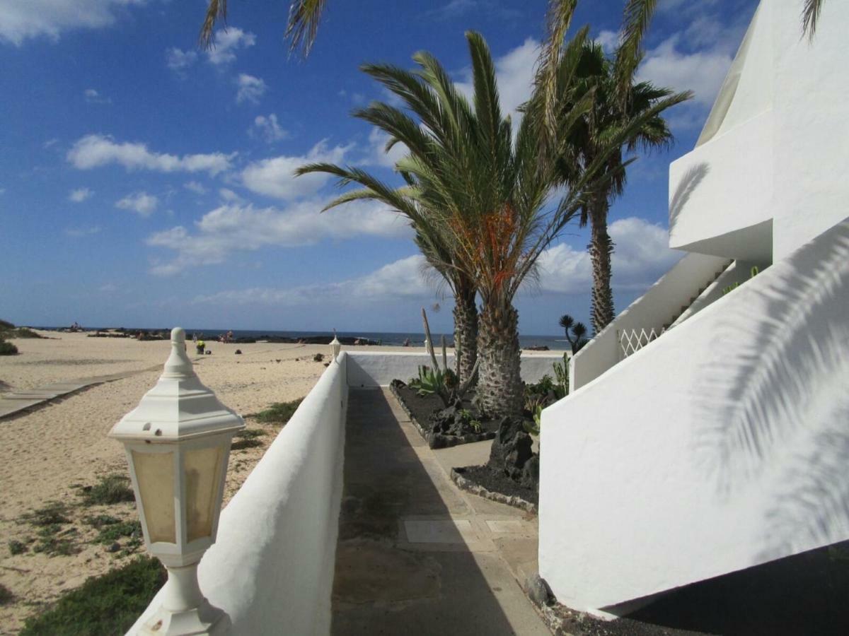 Apartamento Nire Lula En La Misma Playa El Cotillo  Экстерьер фото